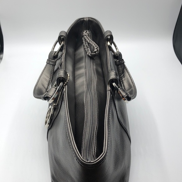 LikeNew Vintage Tommy Hilfiger Gray Shoulder Purse - Picture 12 of 16